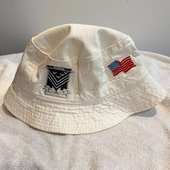 Port Authority Unisex Beige Bucket Hat S/M Cotton US Flag Embroidered Logo - Picture 2 of 4